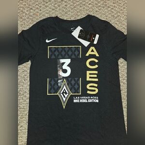 NWT NIKE LAS VEGAS ACES WNBA BASKETBALL Tee Child/ Youth Size 10-12